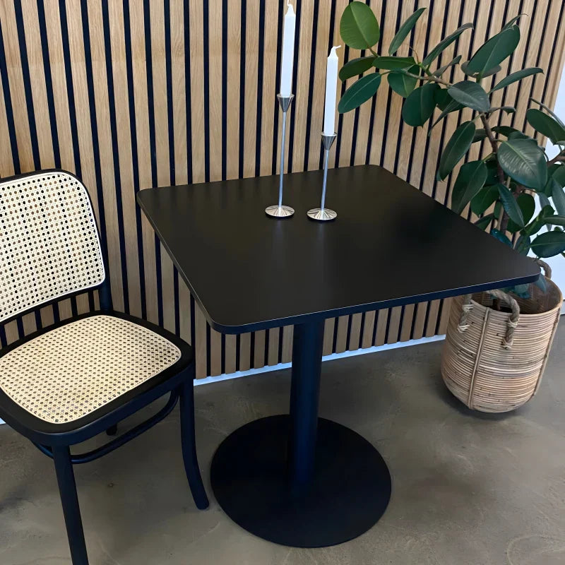 Amber - Table de café 70 x 70 cm - Noir/Noir