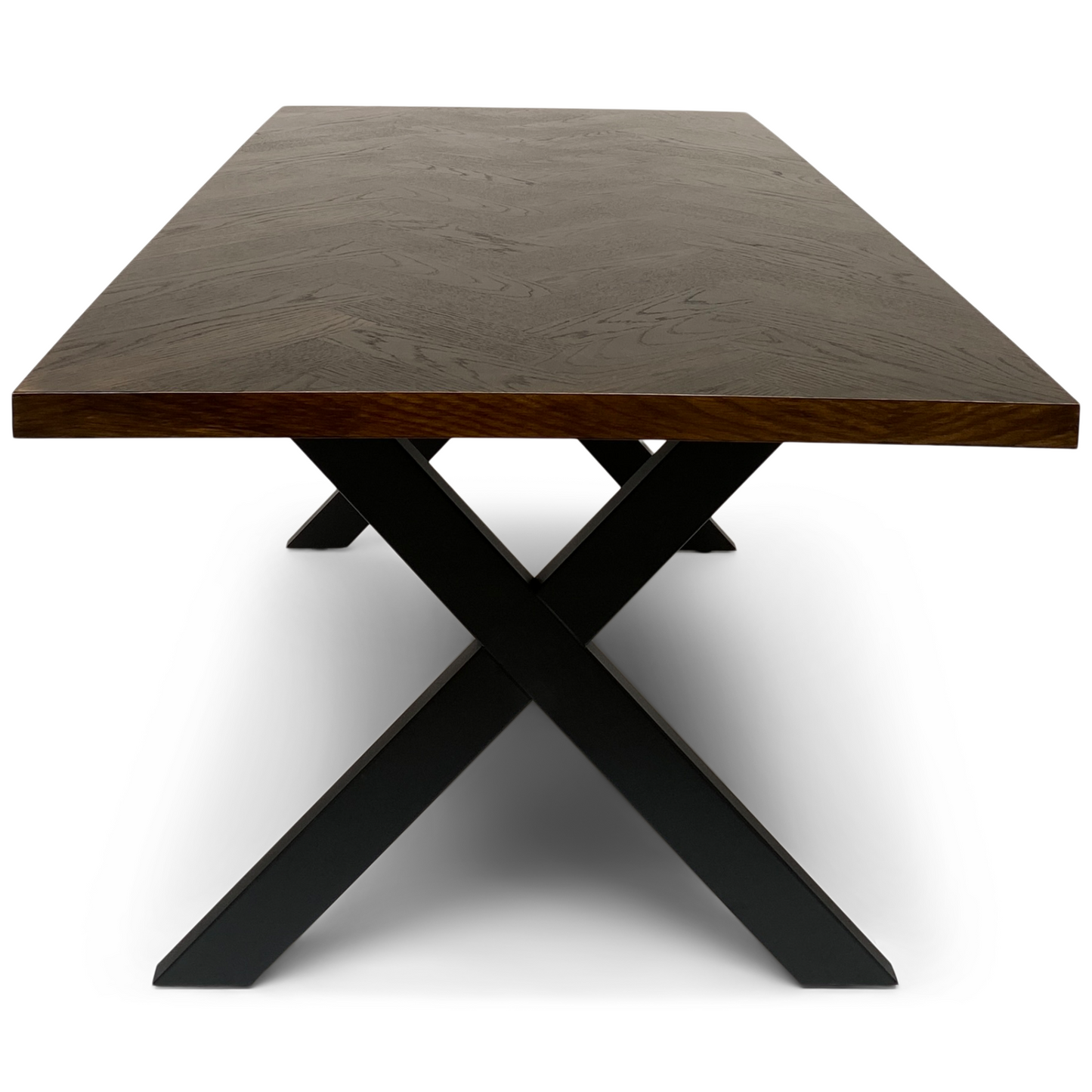 Calvin - Table en chevrons 200 x 90 cm en chêne fumé avec pieds croisés