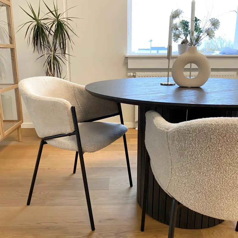 Carolina spisebordsstol i beige boucle