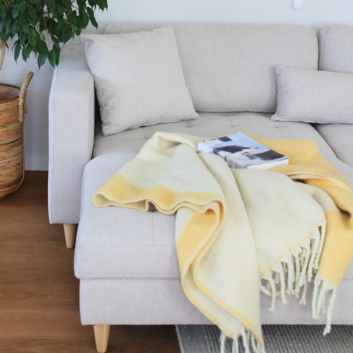 Canapé - Chaise longue réversible beige droite et gauche L:290 x P:96 x H:80 cm