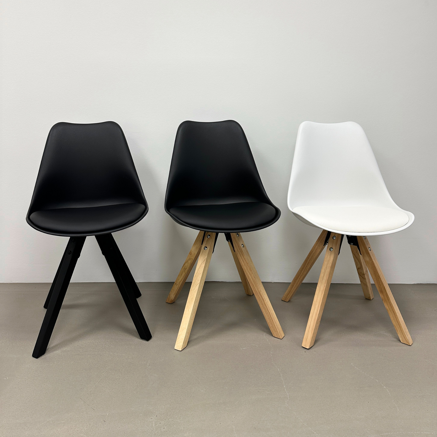 Aria - Chaise de salle à manger blanche avec pieds en bois