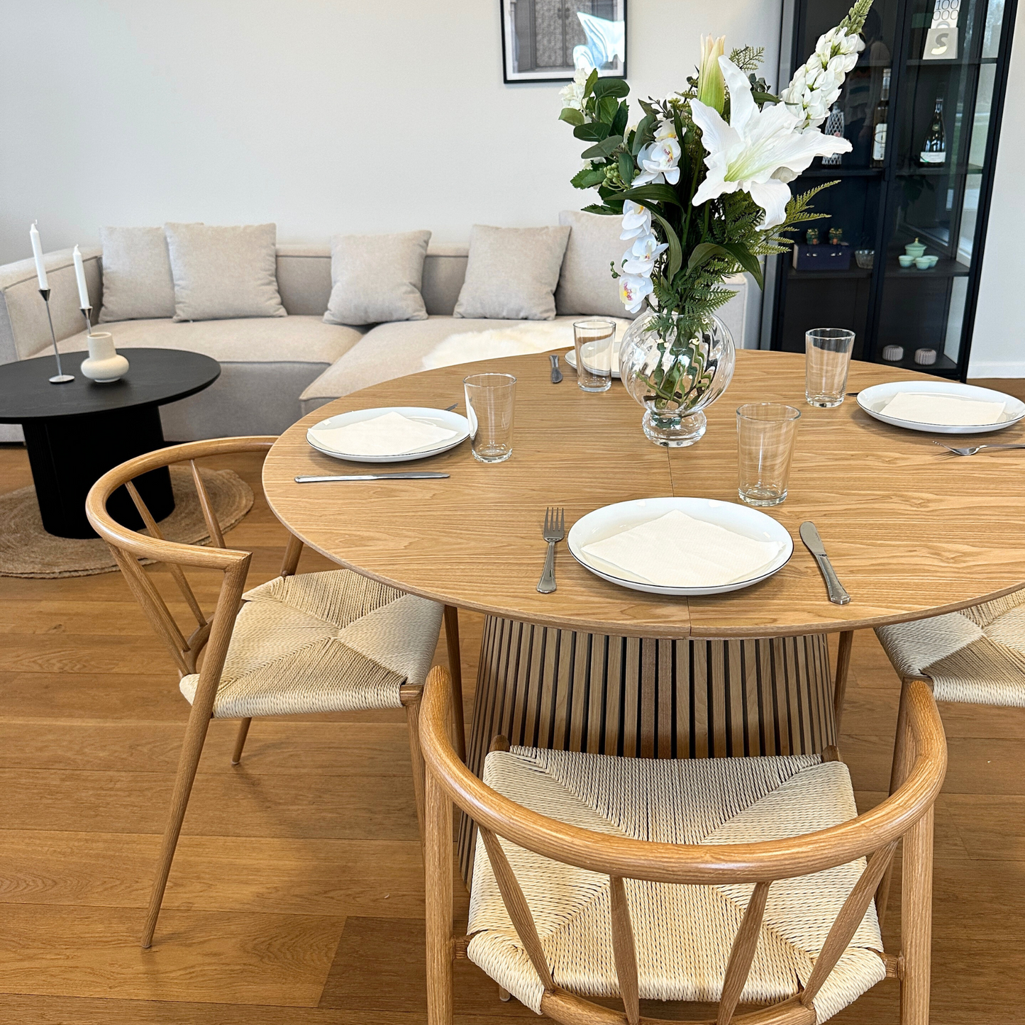 Bella - Chaise de salle à manger design œuf avec assise tressée
