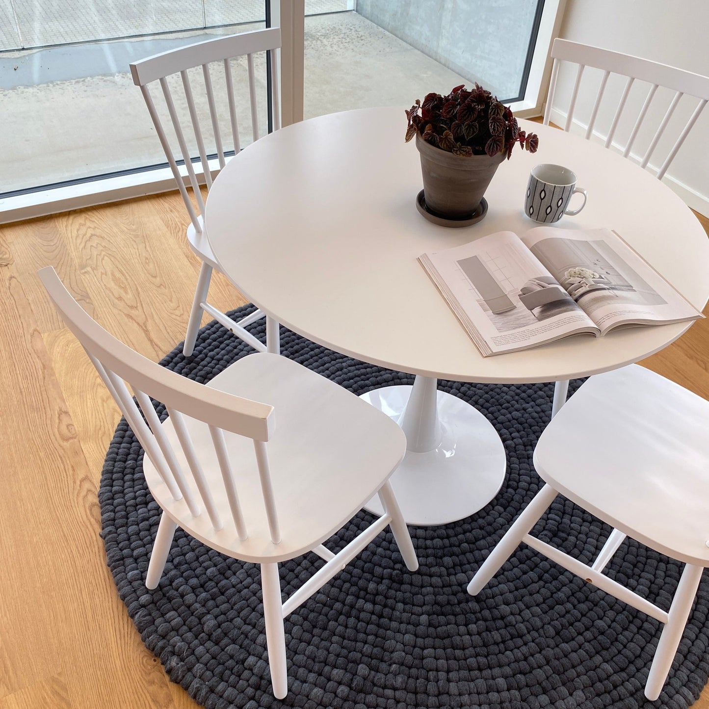 Holly - Chaise de salle à manger en bois blanc