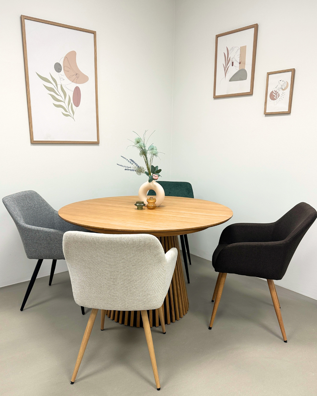 Jenna - Chaise de salle à manger en tissu marron avec aspect chêne