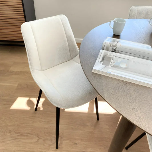 Elisa - Chaise de salle à manger en tissu bouclé blanc