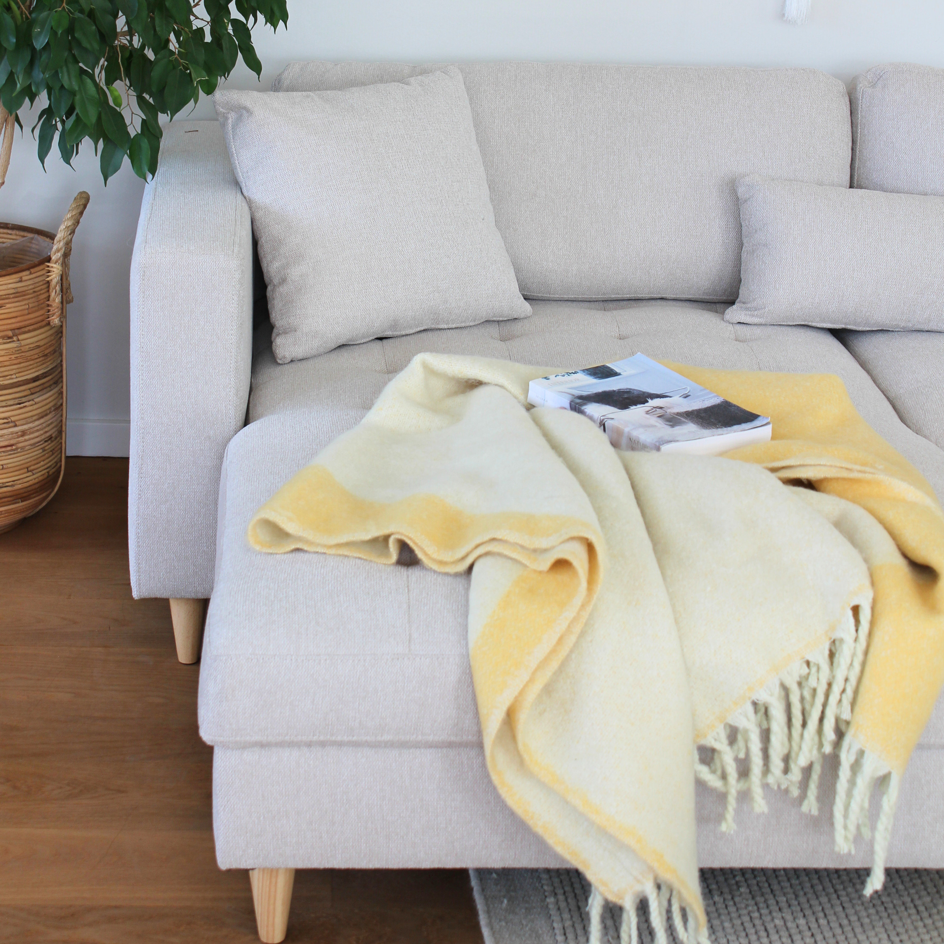 Canapé - Chaise longue réversible beige droite et gauche L:290 x P:96 x H:80 cm