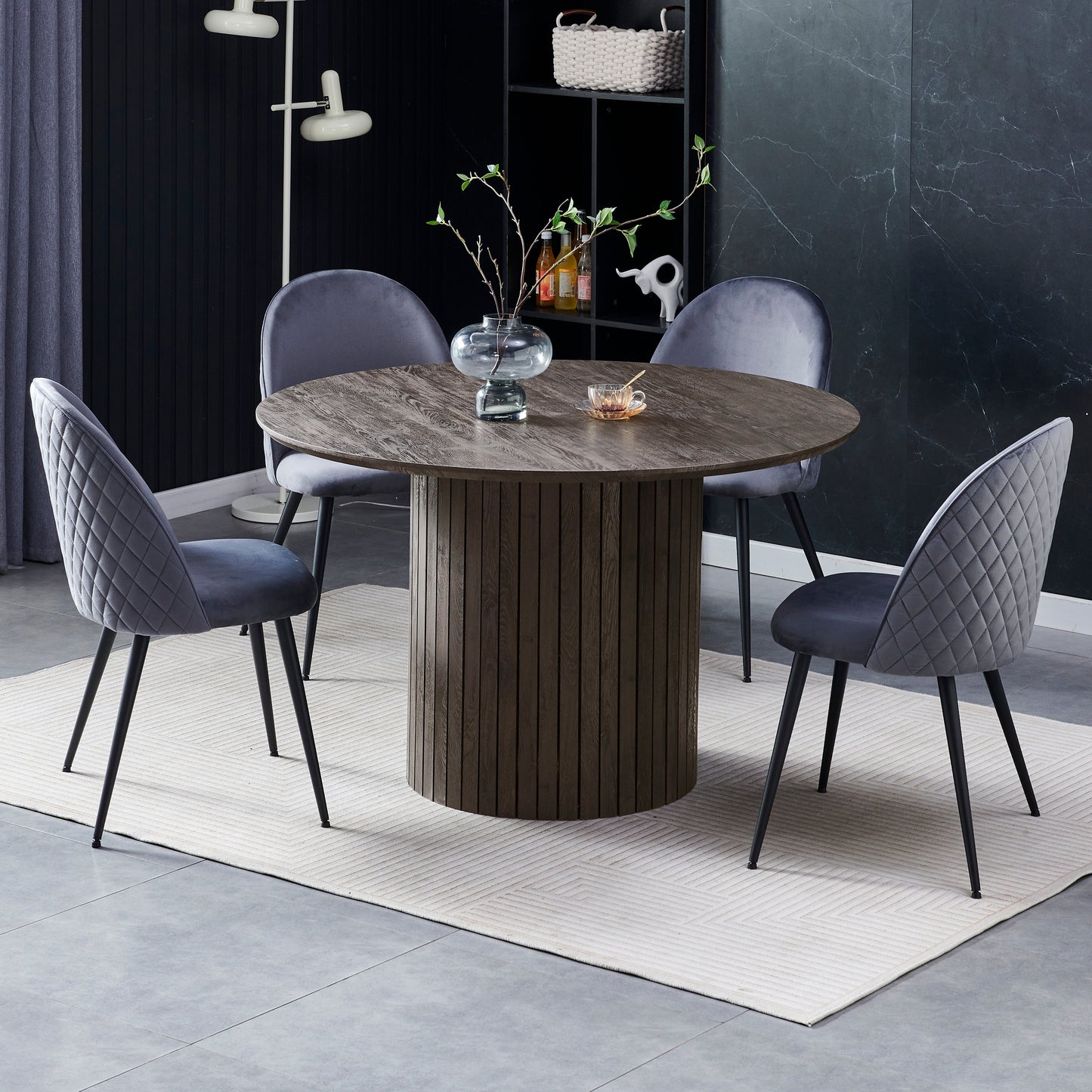 Milas - Table de salle à manger ronde à lamelles Ø120 cm en chêne fumé avec pied colonne