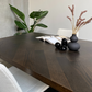 Calvin - Table de salle à manger en chevrons 150x90 cm - Chêne fumé avec pieds croisés